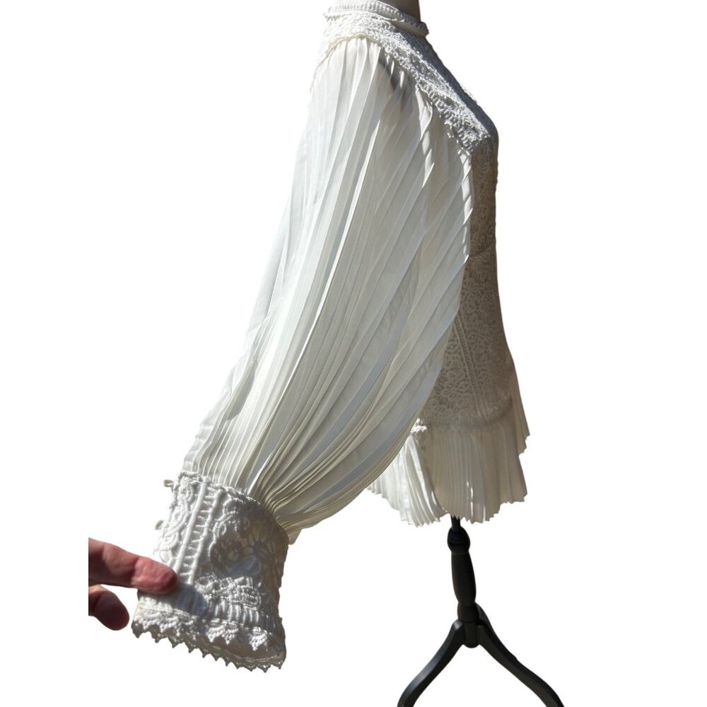 White Chiffon Crochet Mini Dress Sz M Exaggerated Balloon Sleeve Pleated Whimsy - Picture 6 of 13